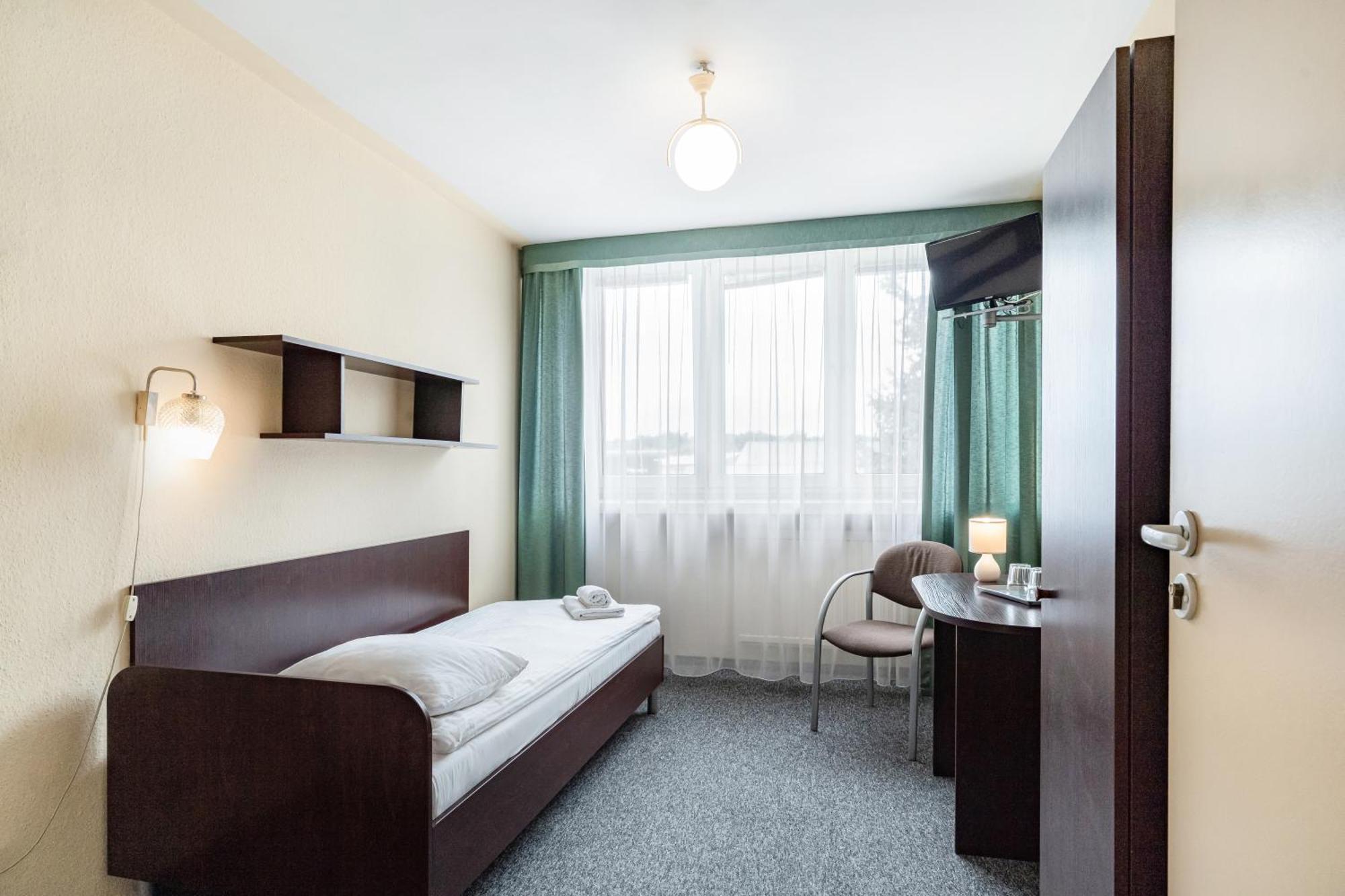 Hotel Alf Krakow Ngoại thất bức ảnh