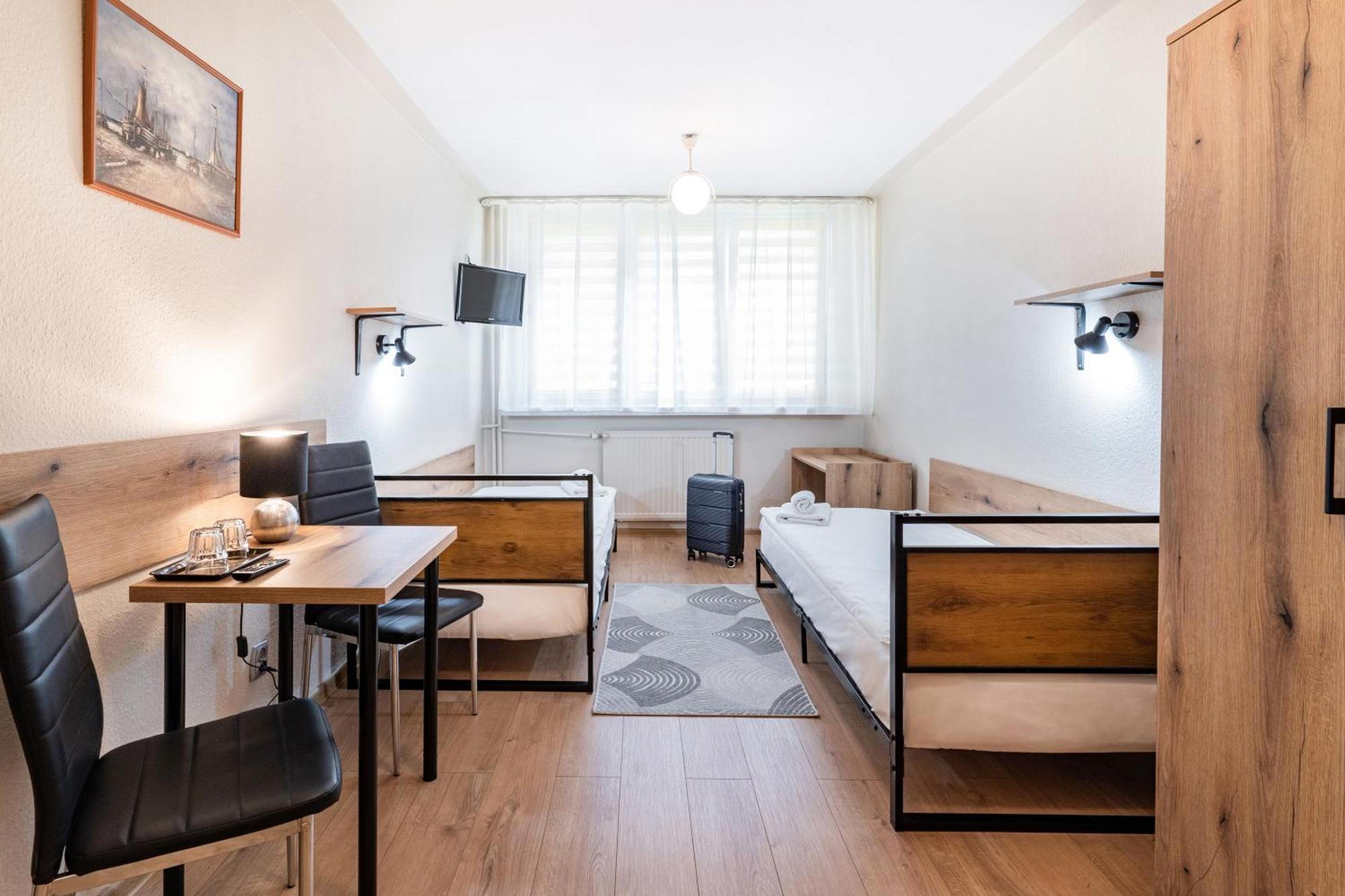 Hotel Alf Krakow Ngoại thất bức ảnh