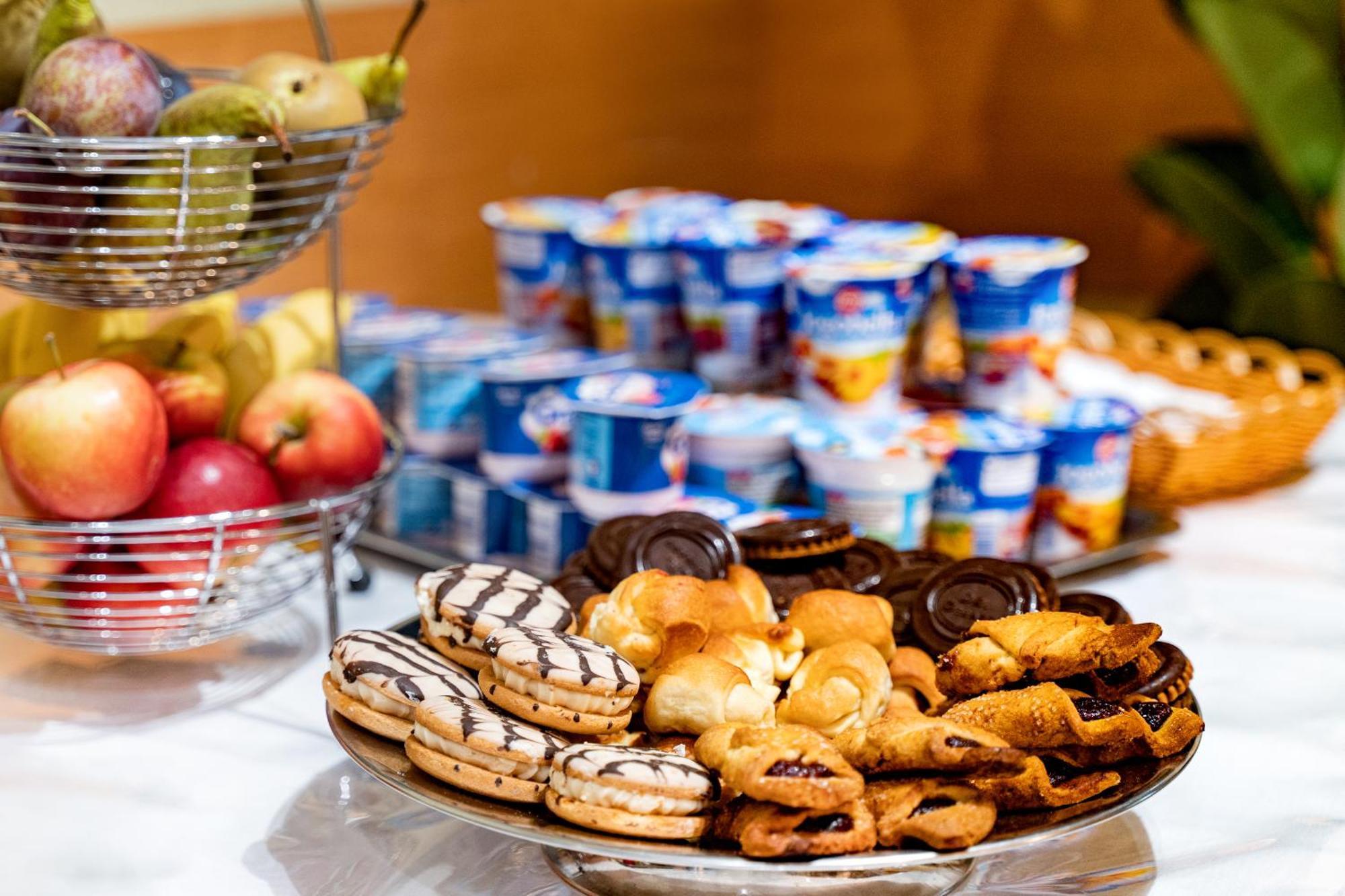 Hotel Alf Krakow Ngoại thất bức ảnh