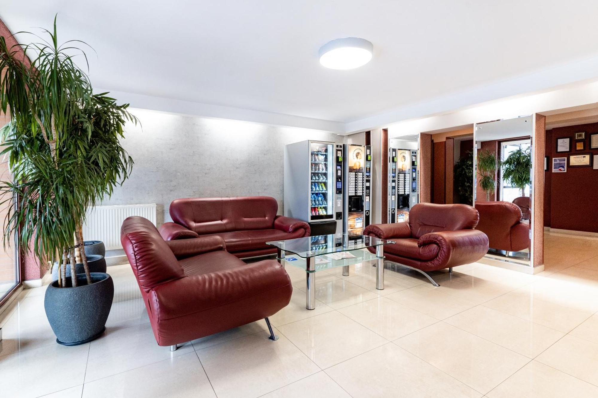Hotel Alf Krakow Ngoại thất bức ảnh